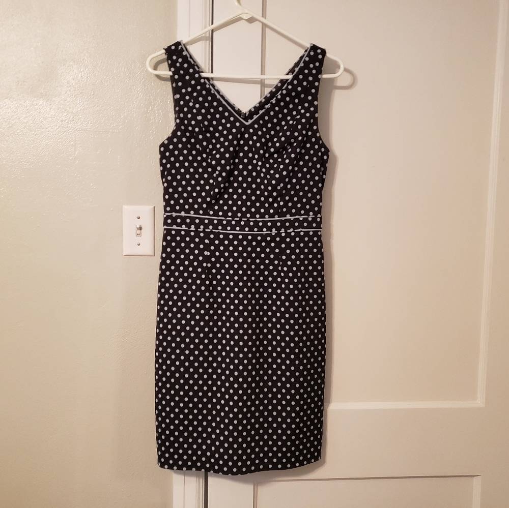 Sleeveless Navy Blue w/ light blue polka dot dress